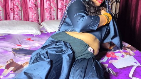 Madrastrita comparte cama, madrastrita, indio desi