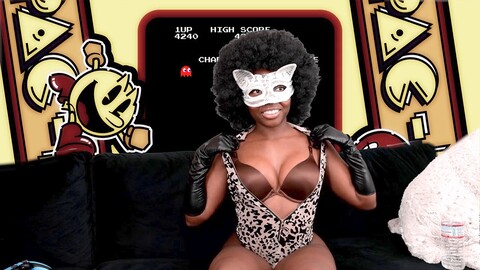 Big ass gaming ebony baddie gets down and dirty on video games