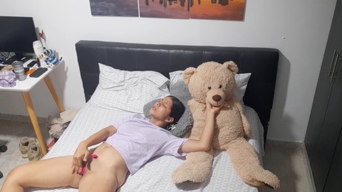 First-timer, shaved pussy, homemade teen